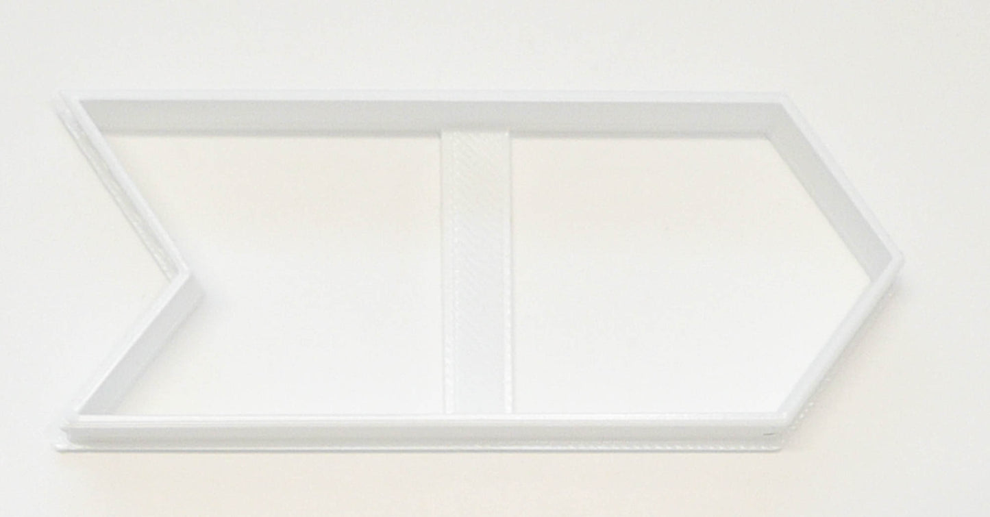 Forward Arrow Direction Outline Shape Cookie Cutter USA PR3180