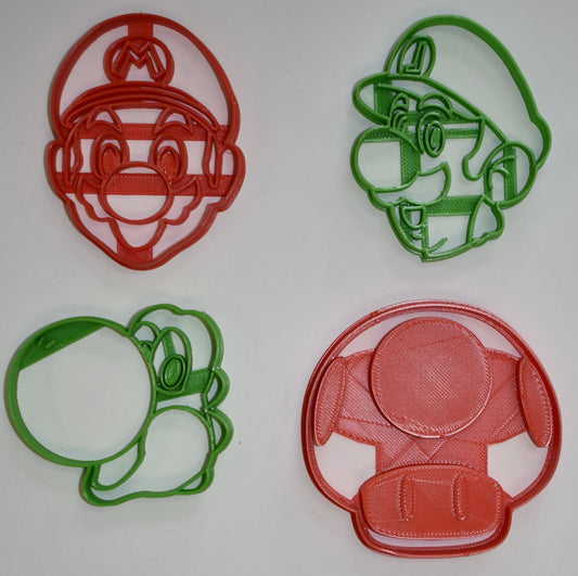 Super Mario Brothers Nintendo Game Characters Set Of 4 Cookie Cutters USA PR1082