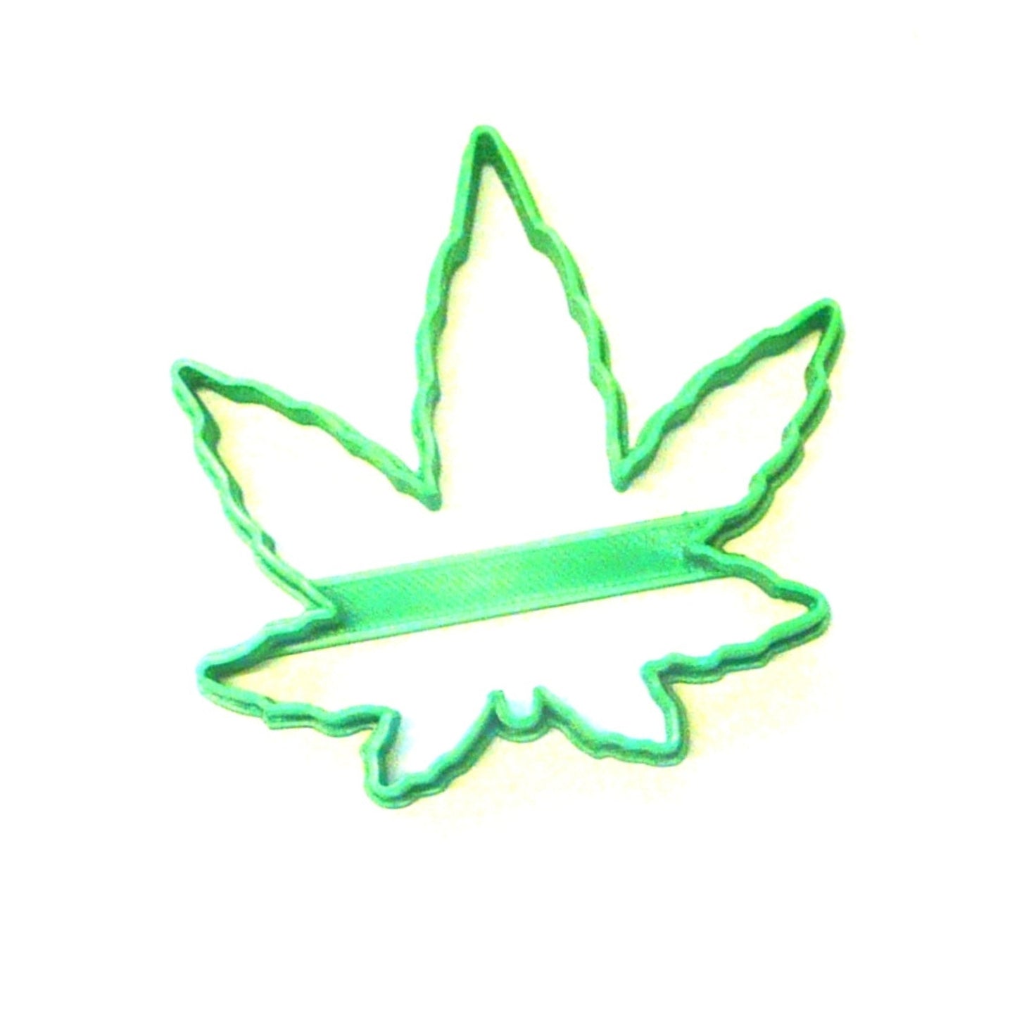 Cannabis Marijuana Hemp Fan Leaf 3 Inch Outline Cookie Cutter USA PR4294