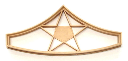 Wonder Woman Tiara Superhero DC Comics Cookie Cutter USA PR4457